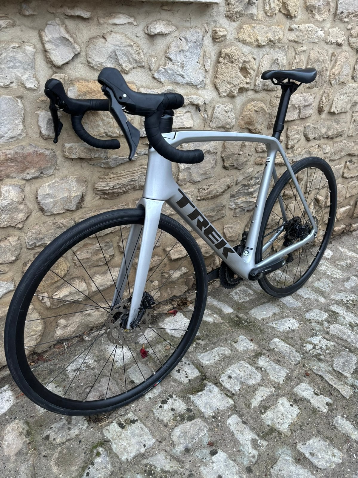Trek Emonda SL 5 - Carbone - Shimano 105 - Taille 60, Vélos & Vélomoteurs, 57 à 61 cm, Enlèvement, Utilisé, Frein à disque