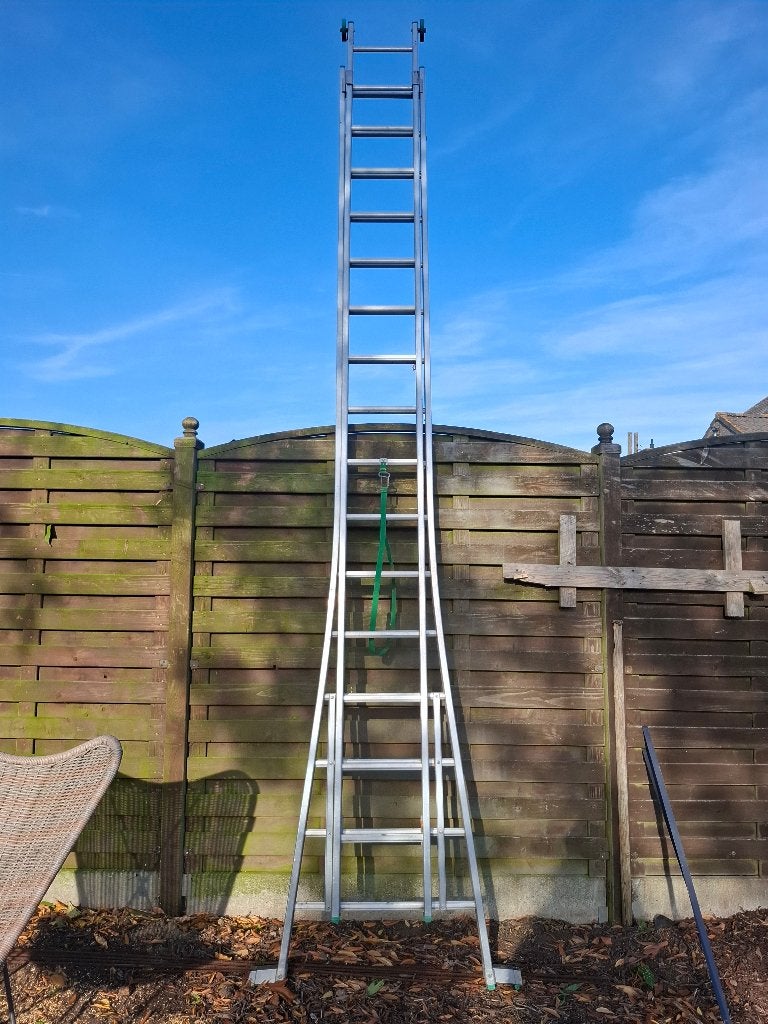 Uitschuifbare ladder | 8 meter, Doe-het-zelf en Bouw, Ophalen, Gebruikt, Ladder, Opvouwbaar of Inschuifbaar