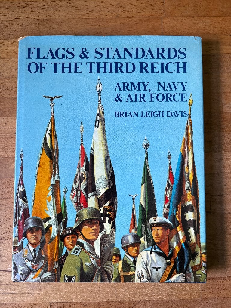 Drapeaux et étendards du Troisième Reich, Enlèvement ou Envoi, Autres, Livre ou Revue