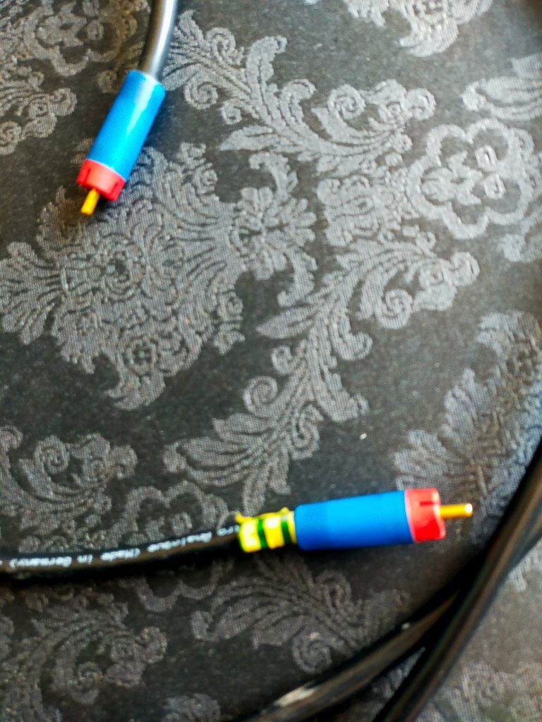 ViaBlue NF-S1 Quattro Analogue, Ophalen of Verzenden, Zo goed als nieuw, 2 tot 5 meter, Interlink-kabel