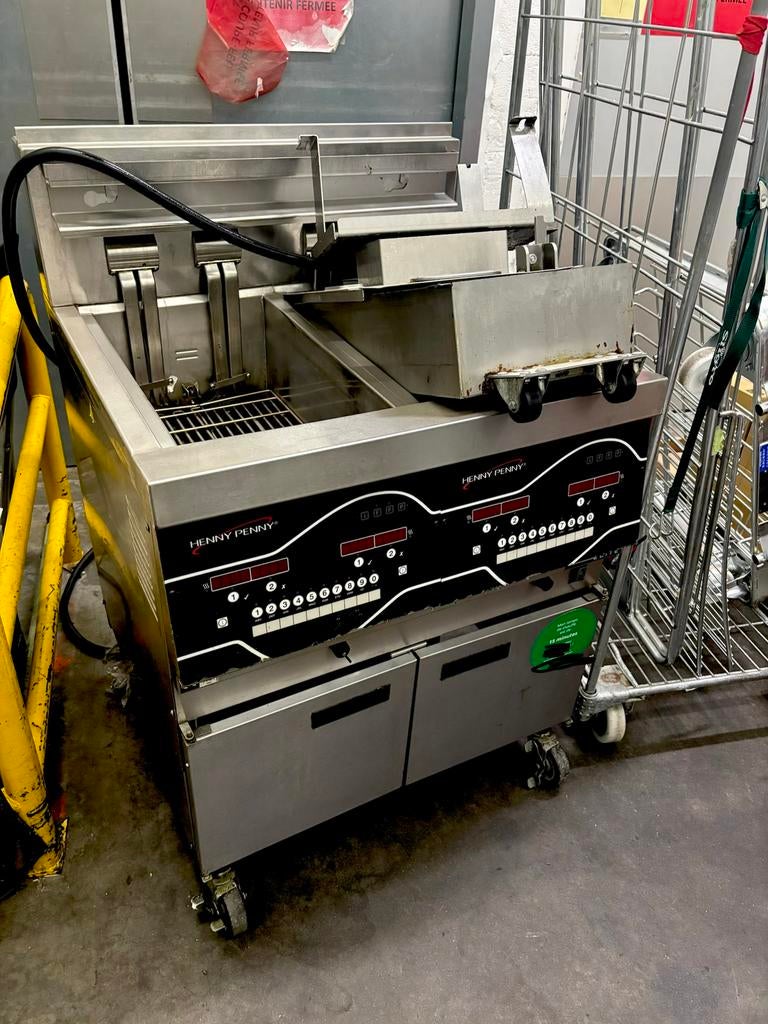 Friteuse pro Henny Penny Evo Elite EEE142 – Double bac, Electroménager, Friteuses, Enlèvement, Comme neuf