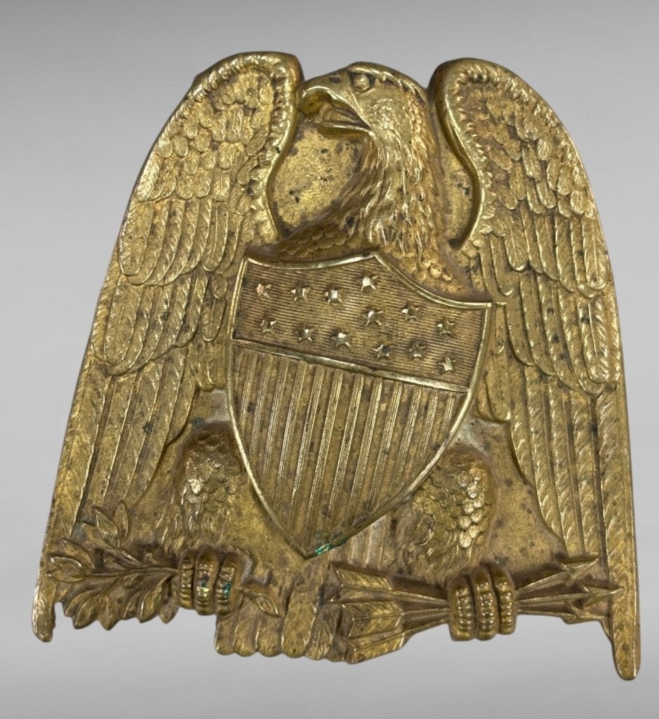 Grote Amerikaanse adelaar –heraldisch embleem.+/- 9  8,5 cm, Ophalen