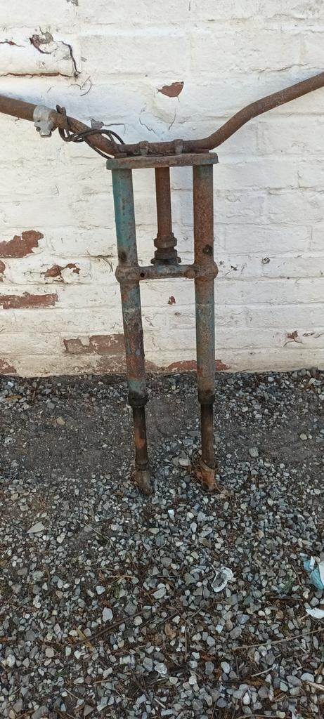 Vork Sarolea blue birds, Ophalen