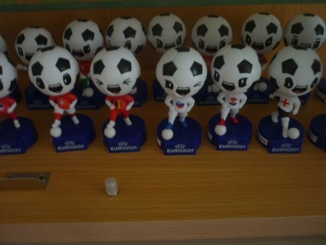 Football Collectible Figures EURO 2024 - 21 stuks, Ophalen, Nieuw, Beeldje of Poppetje