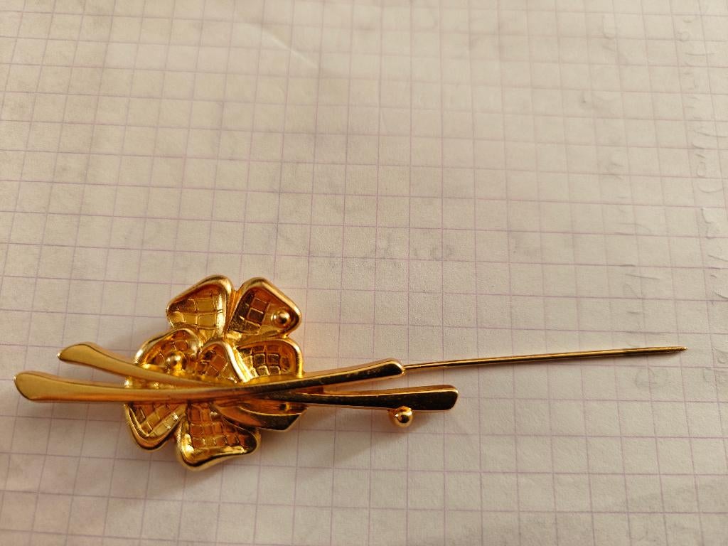Petits bijoux dorés de fantaisie,  broche Van Cleef & Arpels, Enlèvement, Autres types, Doré