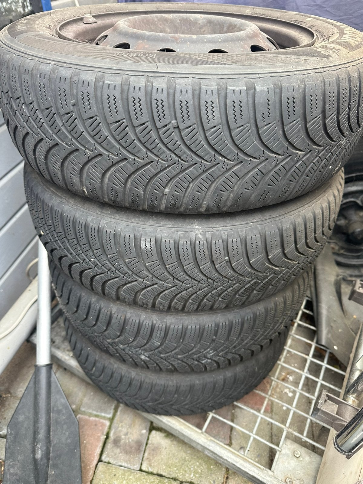 Pneus d'hiver Hankook pour Hyundai i20 175/70R14, Enlèvement, Utilisé
