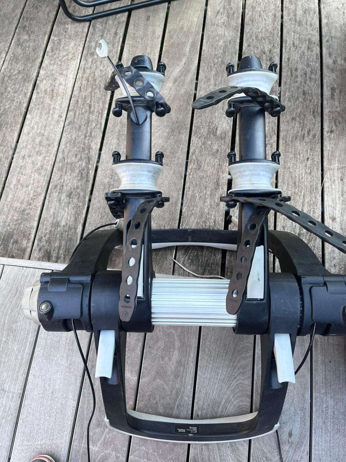 Thule 991 fietsdrager zonder trekhaak, Auto diversen, Fietsendragers, Zo goed als nieuw, 2 fietsen, Elektrische fiets, Achterklepdrager