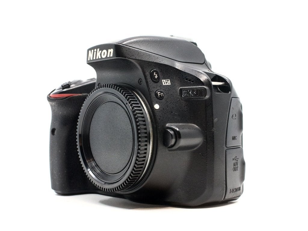 Nikon D3300 Nu (24200 pixels) Uitstekende staat, 3 batt., Audio, Tv en Foto, Ingebouwde flitser, Gebruikt, Accu, Instant camera