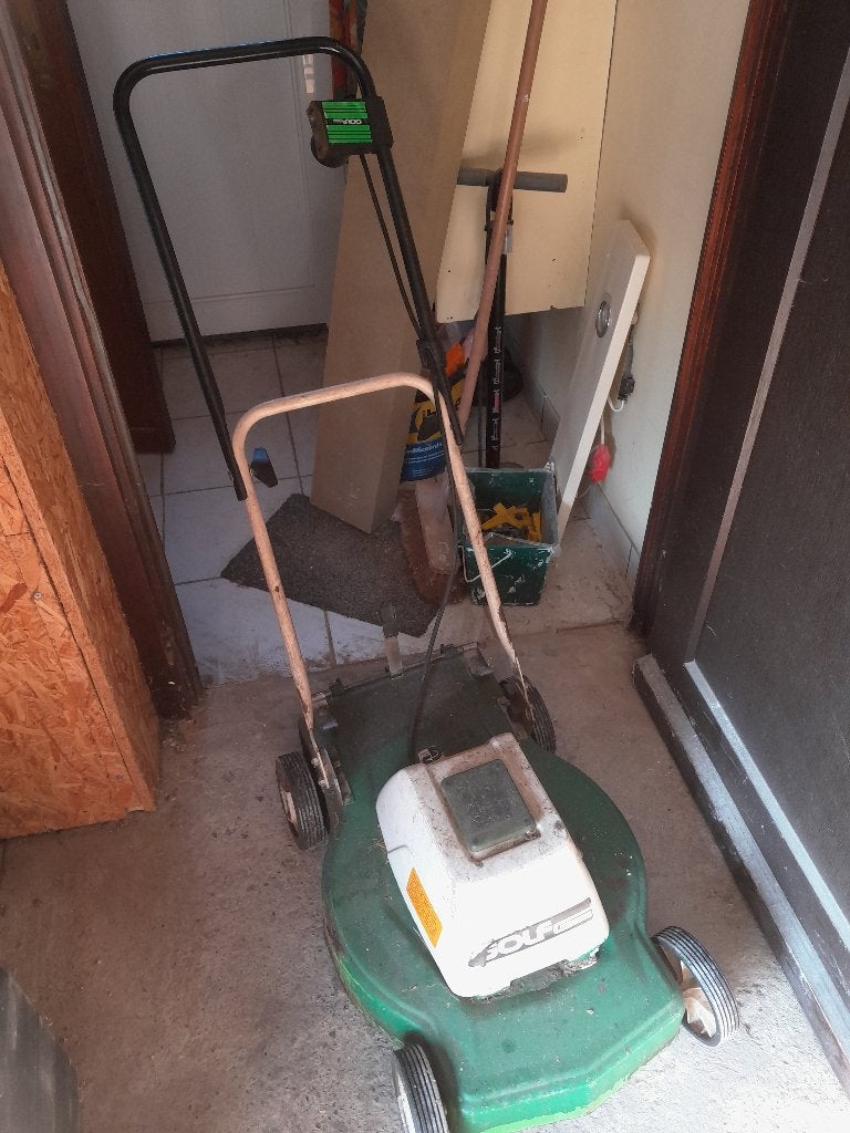 Grasmachine, Tuin en Terras, Ophalen, Gebruikt, Opvangbak