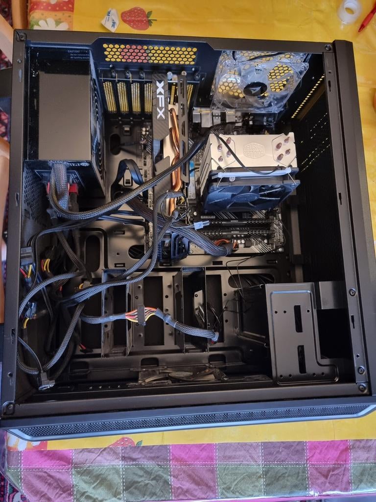 Pc gamer ryzen 5 2600, rx 590, 16gb ram,250gb nvme, Reconditionné, Enlèvement, Gaming, SSD