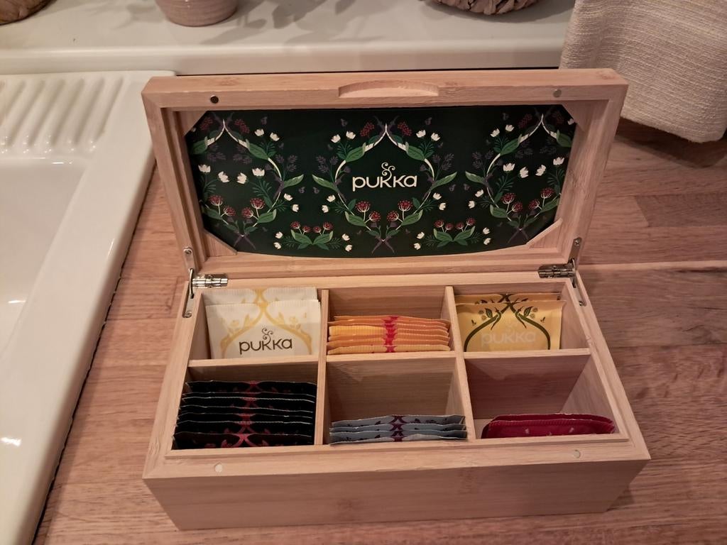 Pukka theedoos, Hobby en Vrije tijd, Theezakjes, Ophalen