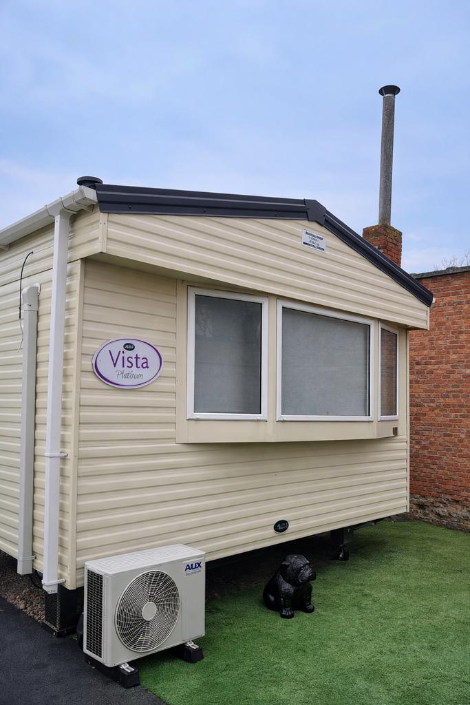 Vista Platinum Stacaravan met 2 Nieuwe Airco’s – Instapklaar, Caravans en Kamperen, Tot en met 2