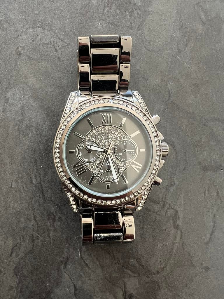 Verschillende dames horloges, Enlèvement ou Envoi, Comme neuf