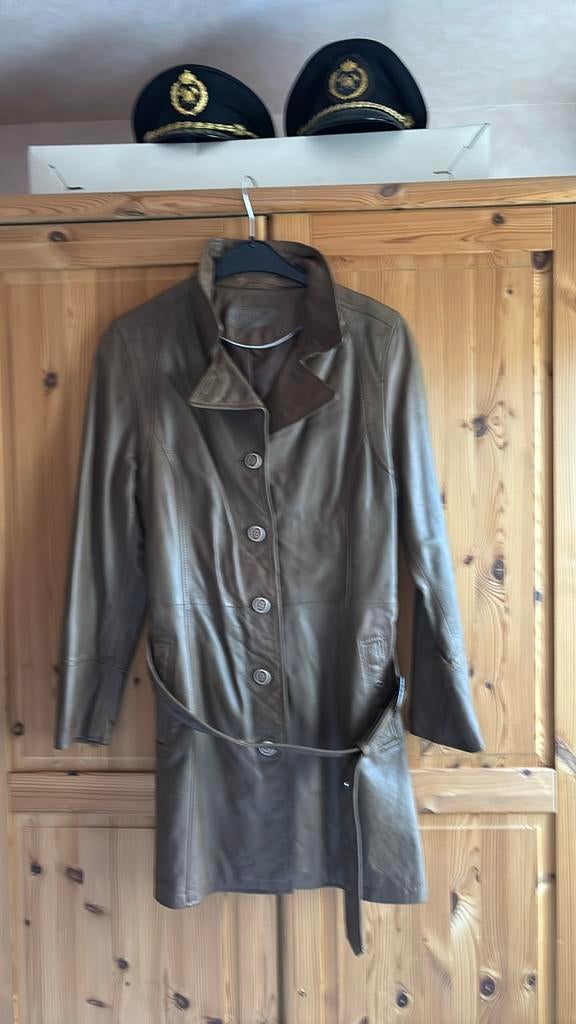 Vintage bruin lederen jas met centuur 44, Kleding | Dames, Ophalen of Verzenden, Zo goed als nieuw, Bruin