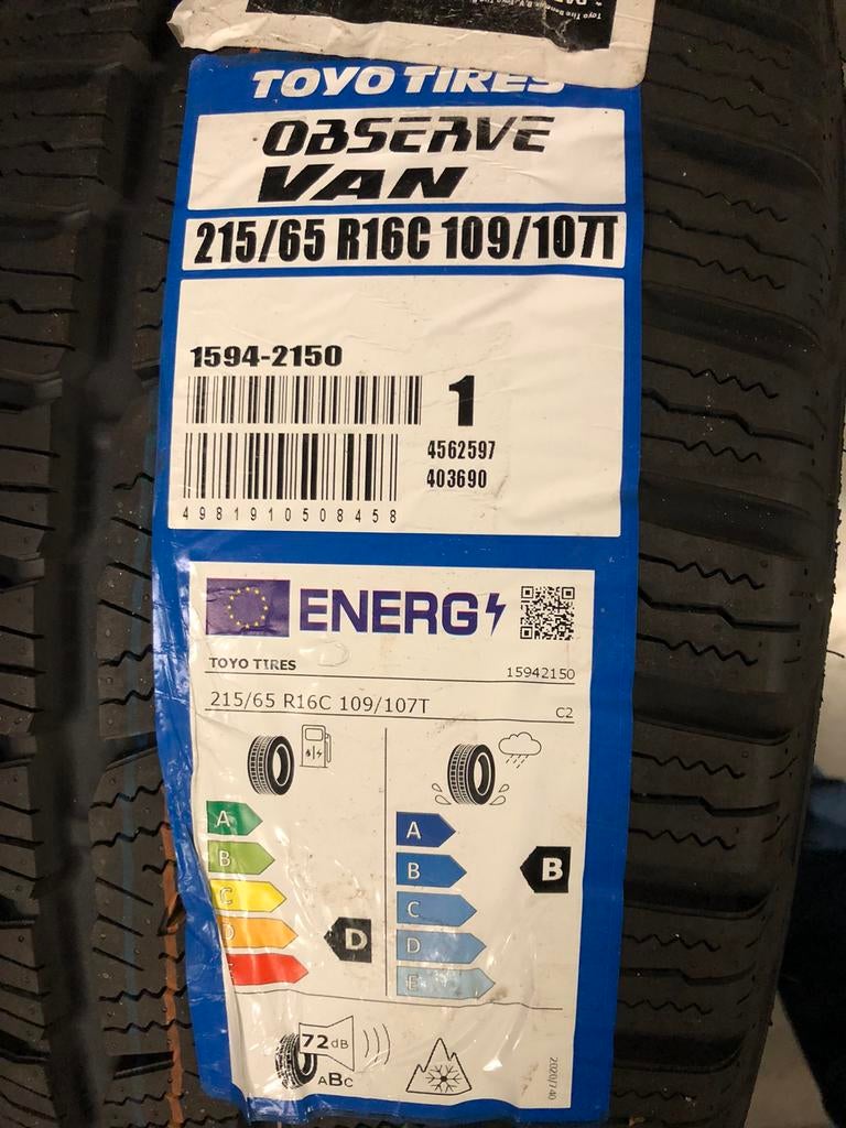 215/65R16 Toyo sneeuwbanden, Auto-onderdelen, Banden en Velgen, Ophalen, 16 inch, Nieuw, Winterbanden