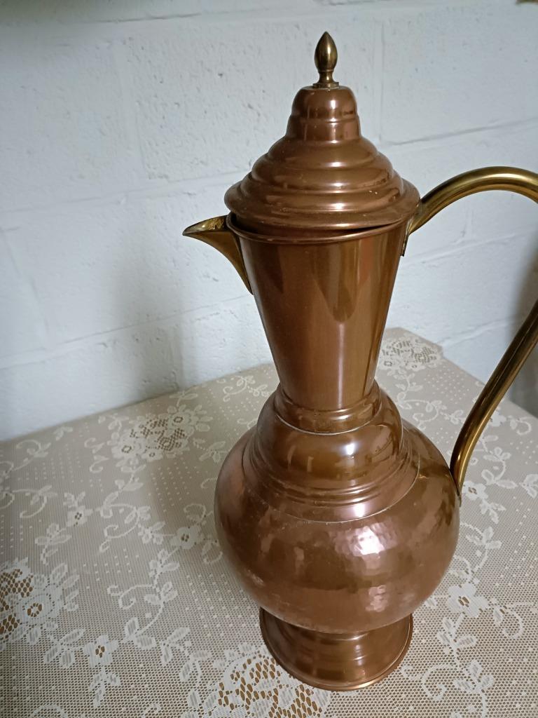 Cruche arabe en cuivre — Avec couvercle et poignée, Enlèvement, Cuivre