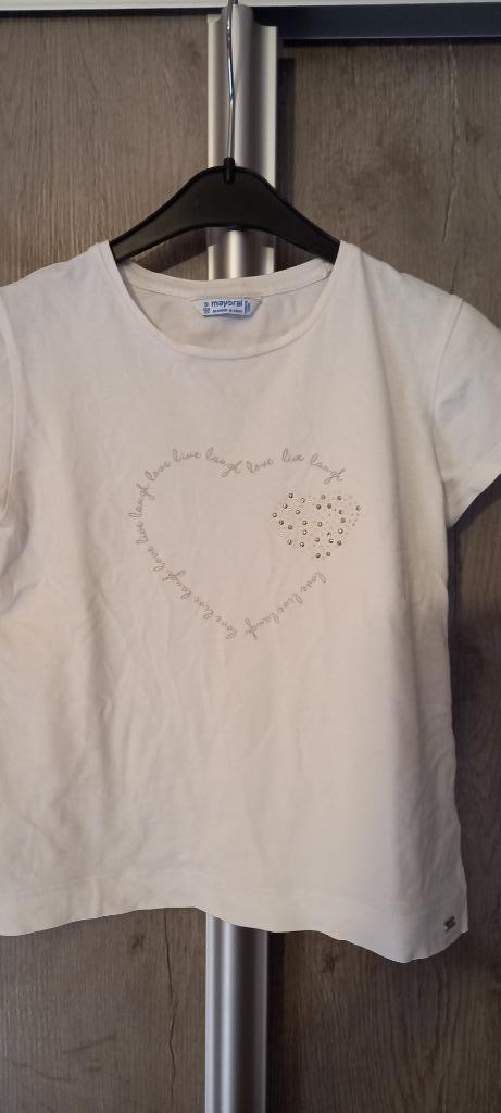 wit T-shirt met hart Mayoral maat 134, Mayoral, Meisje, Ophalen of Verzenden, Zo goed als nieuw