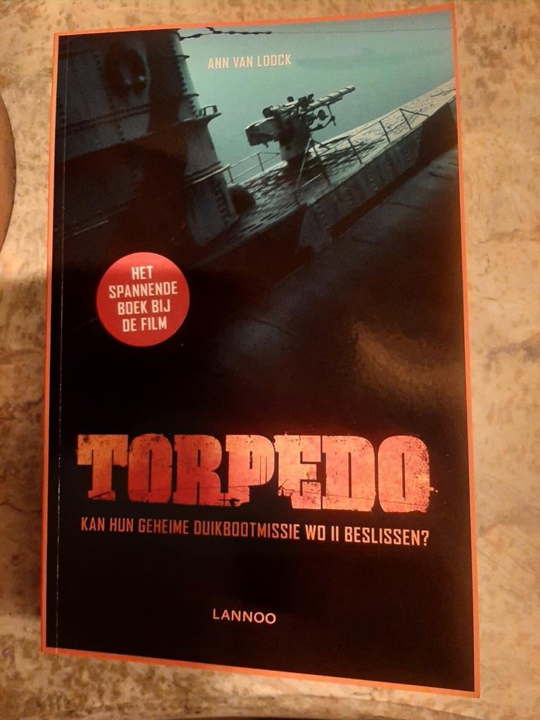 Ann Van Loock - Torpedo, Boeken, Thrillers, Zo goed als nieuw, Ophalen