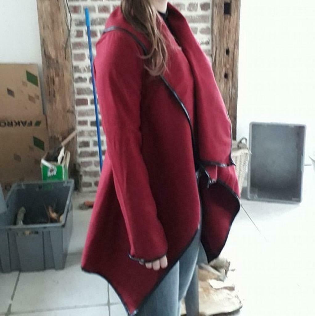 Opkoper gezocht nieuw textiel / sjaals / mutsen, L&L, Ophalen of Verzenden, Nieuw