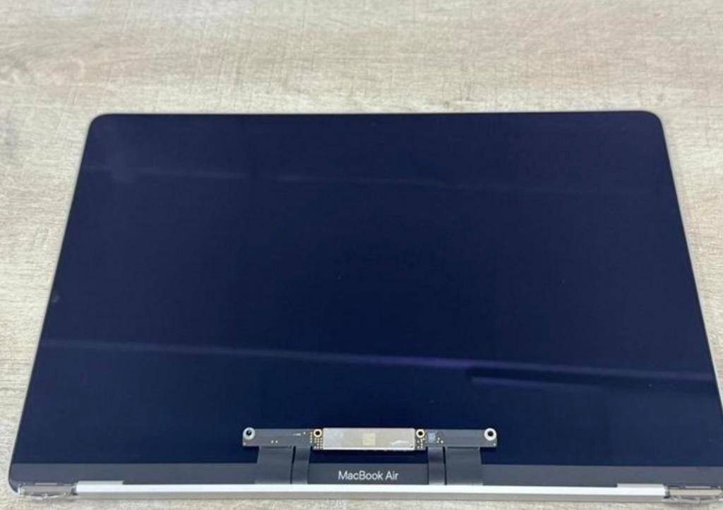 Macbook Air 13” M1 LCD A2337 2020 Silver/SpaceGray/Gold, Computers en Software, Ophalen, Zo goed als nieuw