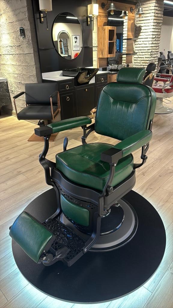 Barbierstoel groen barberchair black green herenstoel ACTIE, Ophalen of Verzenden, Nieuw, Groen, Overige typen