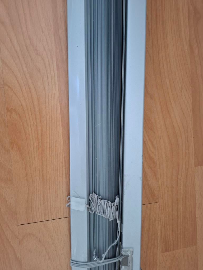 Luxaflex aluminium, Huis en Inrichting, Ophalen, Gebruikt, 100 tot 150 cm, 200 cm of meer