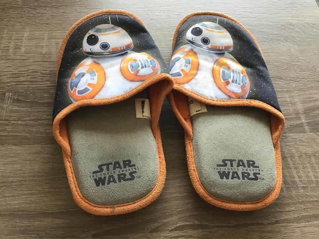 Pantoffels, Star Wars, maat 35, Gebruikt, Overige typen, Ophalen of Verzenden, Jongen