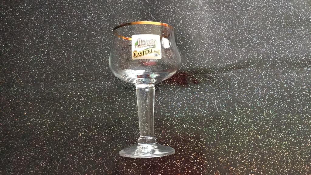 Verre Kasteel, Enlèvement ou Envoi, Comme neuf