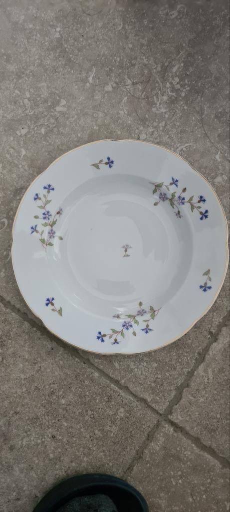 6 assiettes creuses à motif floral, Antiquités & Art, Antiquités | Services (vaisselle) pièces, Enlèvement ou Envoi