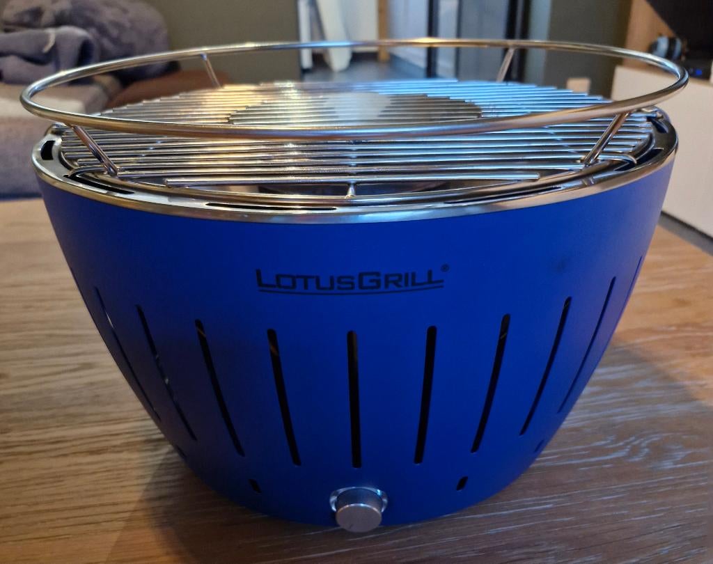LotusGrill Classic, Tuin en Terras, Ophalen, Zo goed als nieuw, LotusGrill, Met accessoires