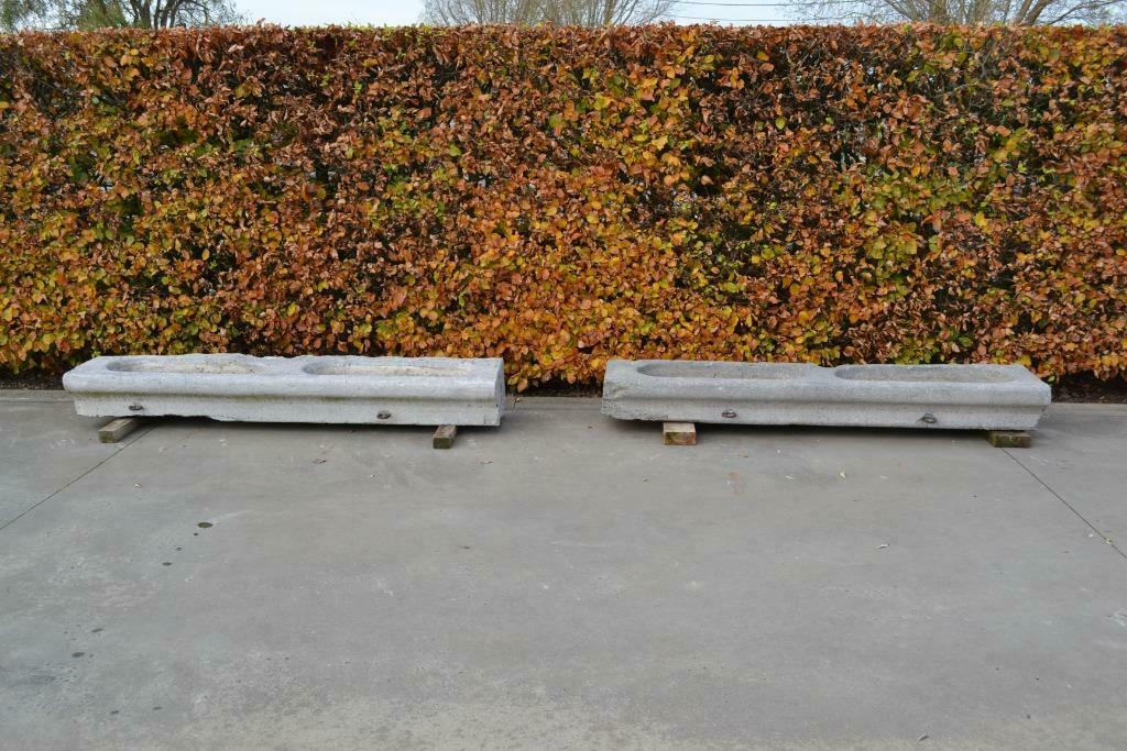 koppel mooie geleefde arduinen, blauwsteen troggen met neus, Enlèvement ou Envoi, Utilisé