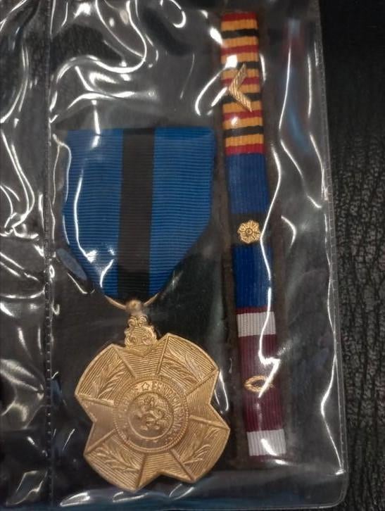Médaille et barrette militaires belges, Collections, Enlèvement ou Envoi