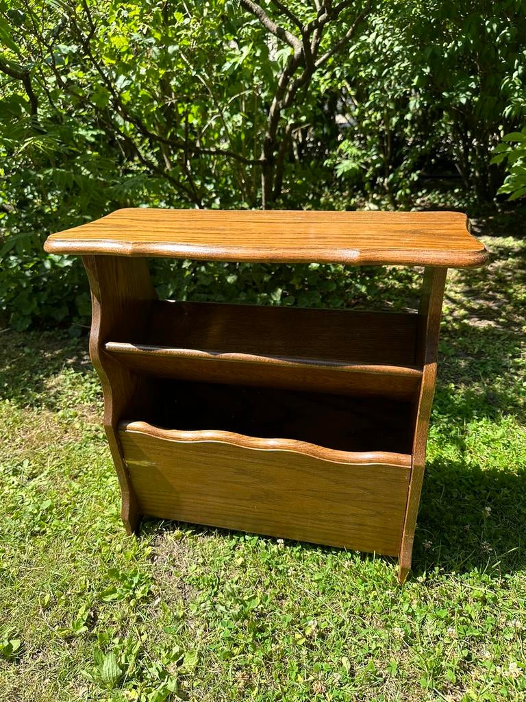 Tijdschriften krantenbak krantenmeubel, Huis en Inrichting, Ophalen