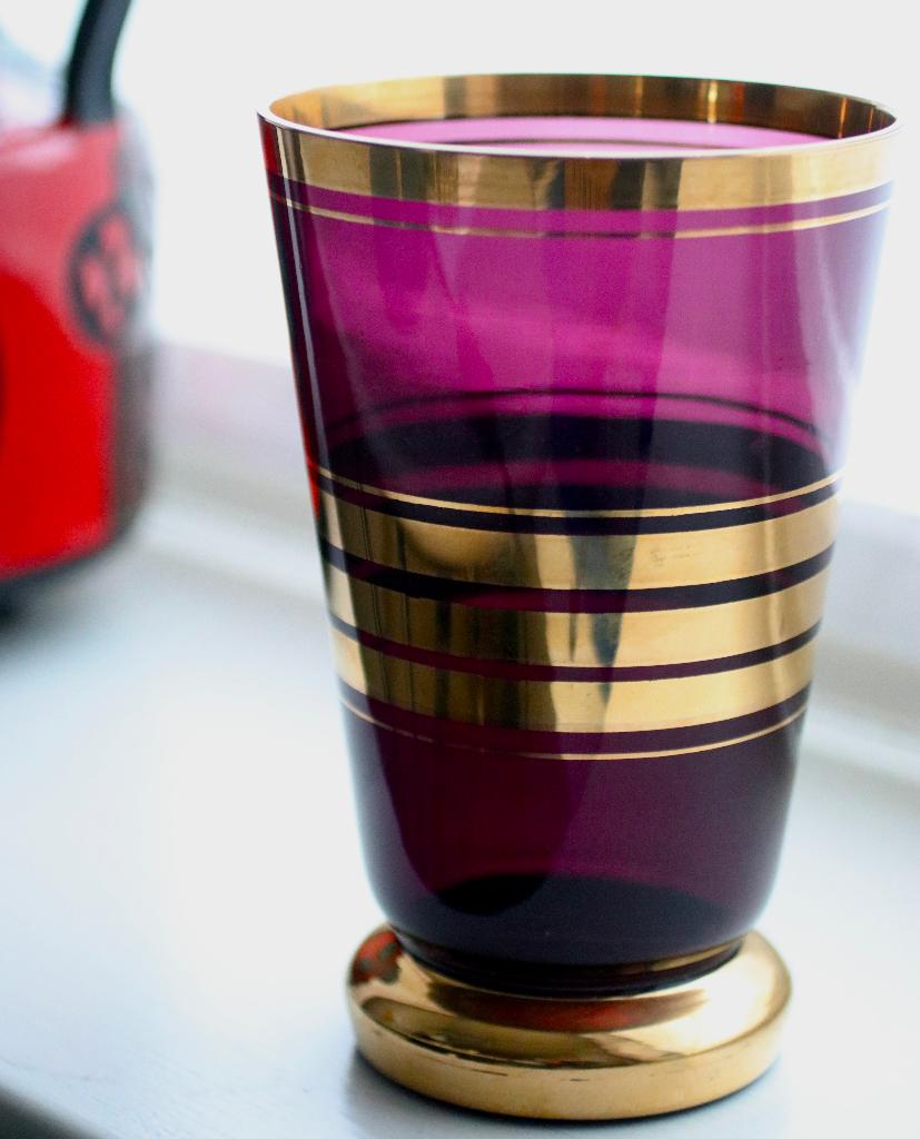 verreries de Boussu aubergine paarse vintage art deco vaas, Antiek en Kunst, Ophalen of Verzenden