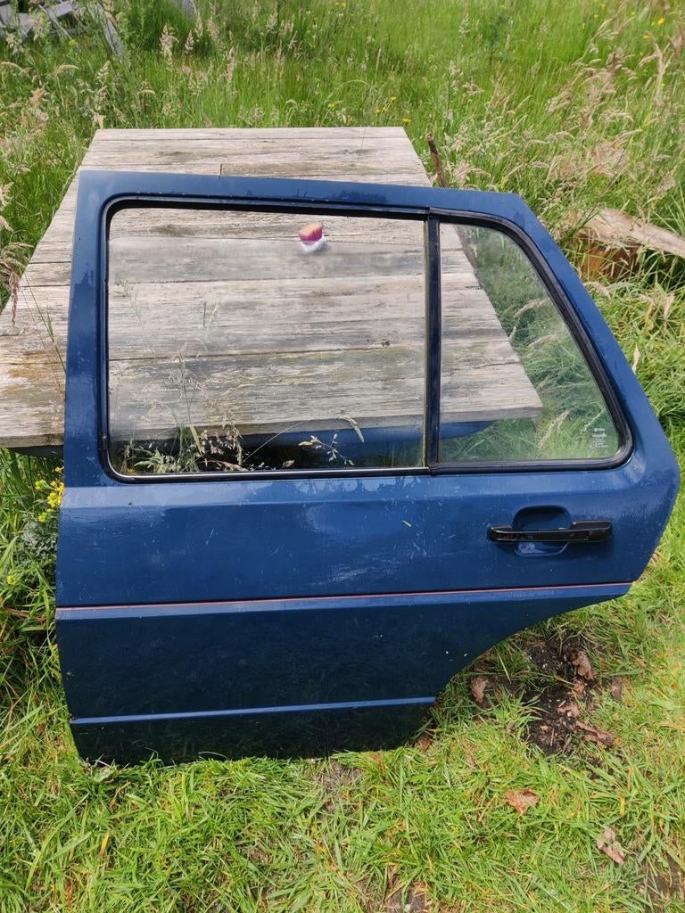 Achterdeur portier Volkswagen Golf 2 + ramen en deurklink, Auto-onderdelen, Ophalen, Volkswagen