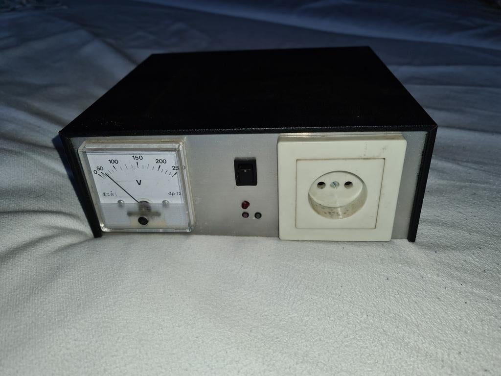 Bidirectionele  power convertor, Ophalen of Verzenden, Zo goed als nieuw