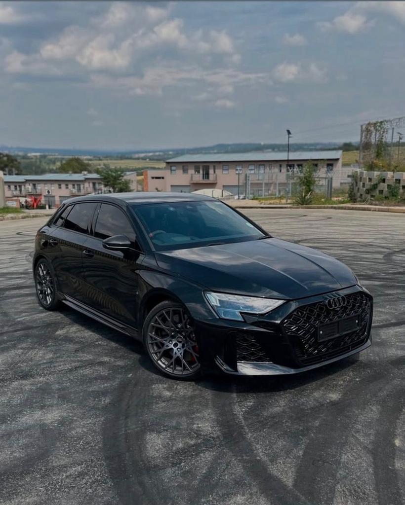 Audi rs3 performance TE HUUR, Auto's, Particulier, Te koop, RS3