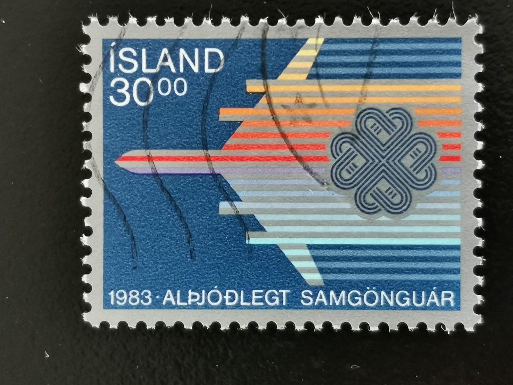 Ijsland 1983 - vliegtuig, Postzegels en Munten, Postzegels | Europa | Scandinavië, Ophalen of Verzenden, IJsland, Gestempeld