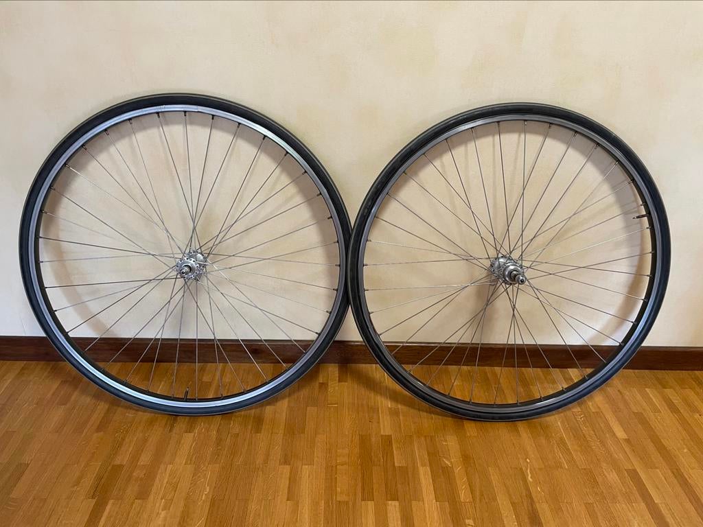 Paire de roues à pneus vintage Campagnolo/Mavic, Enlèvement, Utilisé