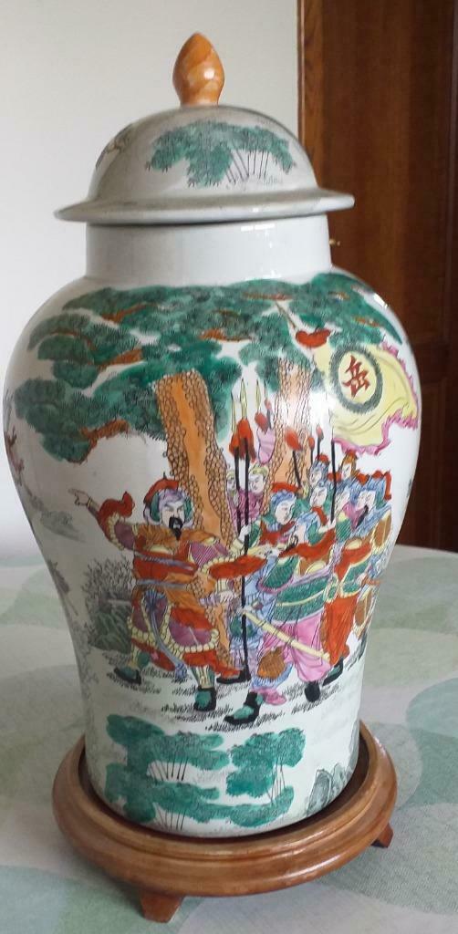 chinese baluster verte vaas met deksel, Enlèvement ou Envoi