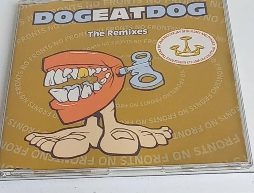 CD Dogeatdog, Ophalen