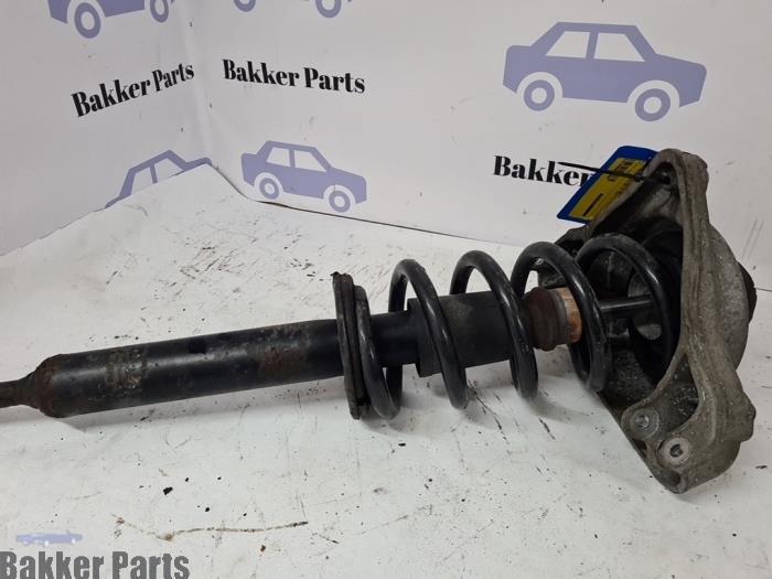 Barre amortisseur avant gauche d'un Audi A6, -, -, 3 mois de garantie, Audi