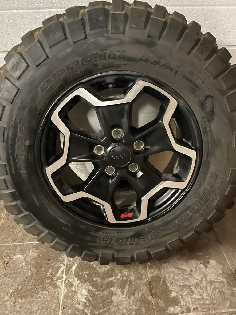 Jantes originales 17  jeep (neuves), Enlèvement