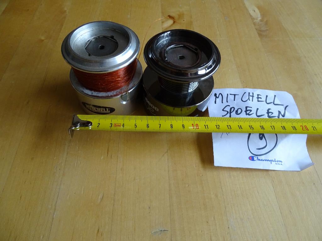 2x Mitchell Blue 6000 reservespoelen, Ophalen of Verzenden, Zo goed als nieuw, Molen