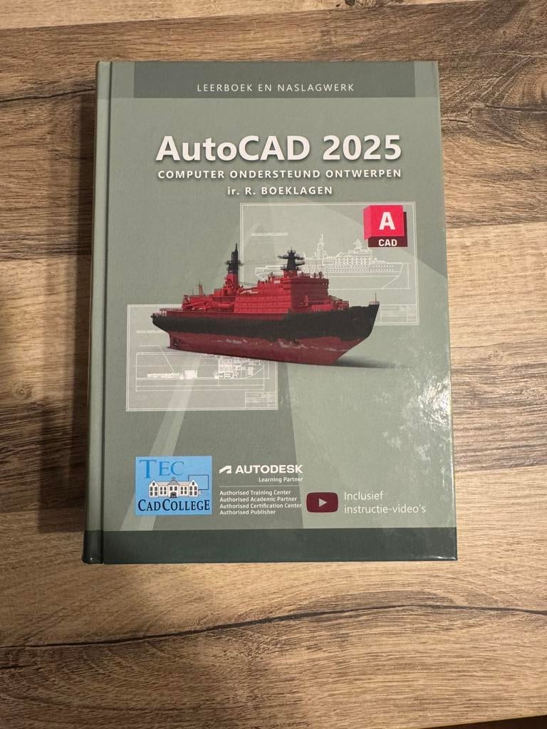 AutoCAD 2025 leer- en naslagwerk, Boeken, Ophalen of Verzenden, Zo goed als nieuw