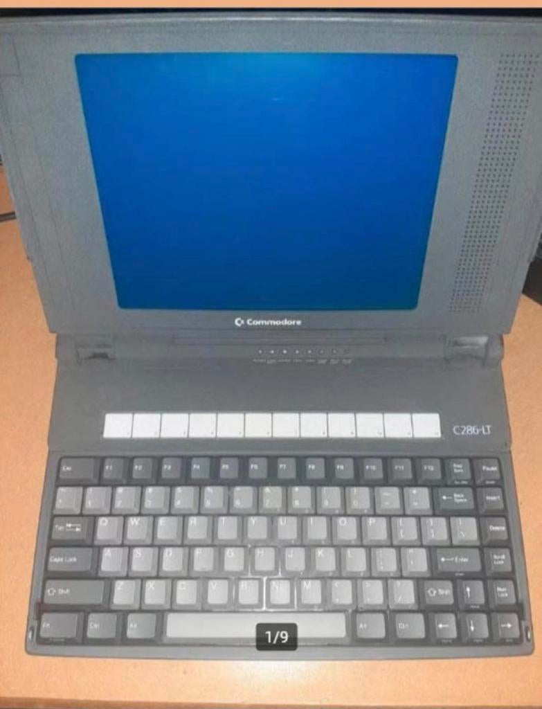 ️ Commodore C286-LT – vintage laptop (incl. hoes & voeding, Computers en Software, Ophalen of Verzenden