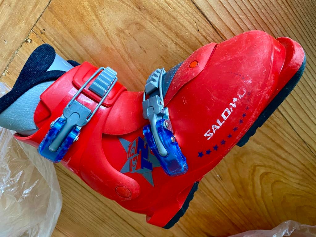 skischoenen kind, Sport en Fitness, Ophalen, Schoenen, Salomon, Zo goed als nieuw