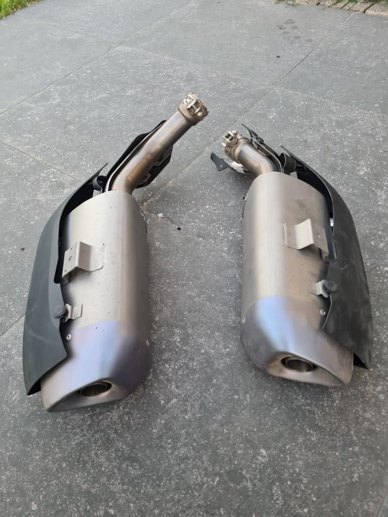 Orginele yamaha r1 dempers, katalysator 09-14  en zadel (s), Motoren, Ophalen of Verzenden, Gebruikt