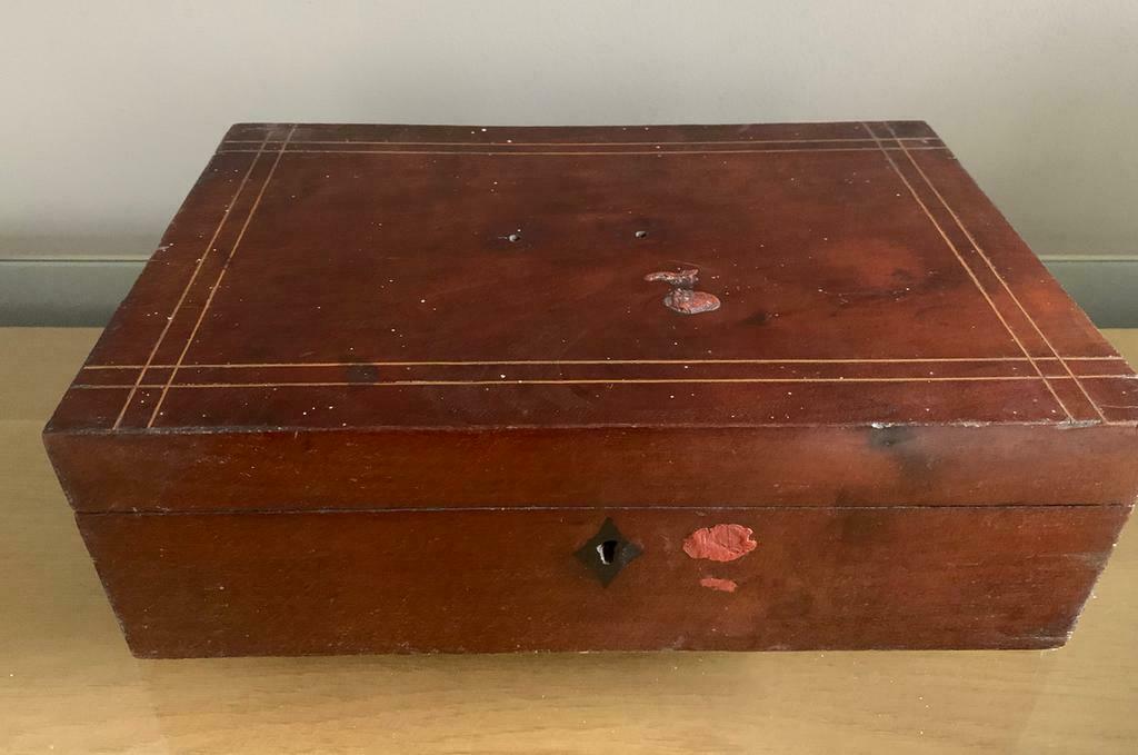 Vintage bruin mahonie houten kistje zonder sleuteltje, Ophalen