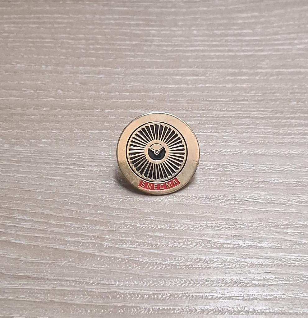 PIN - SNECMA - VLIEGTUIG - MOTOR - VLIEGTUIGMOTOREN, Enlèvement ou Envoi, Utilisé, Transport, Insigne ou Pin's